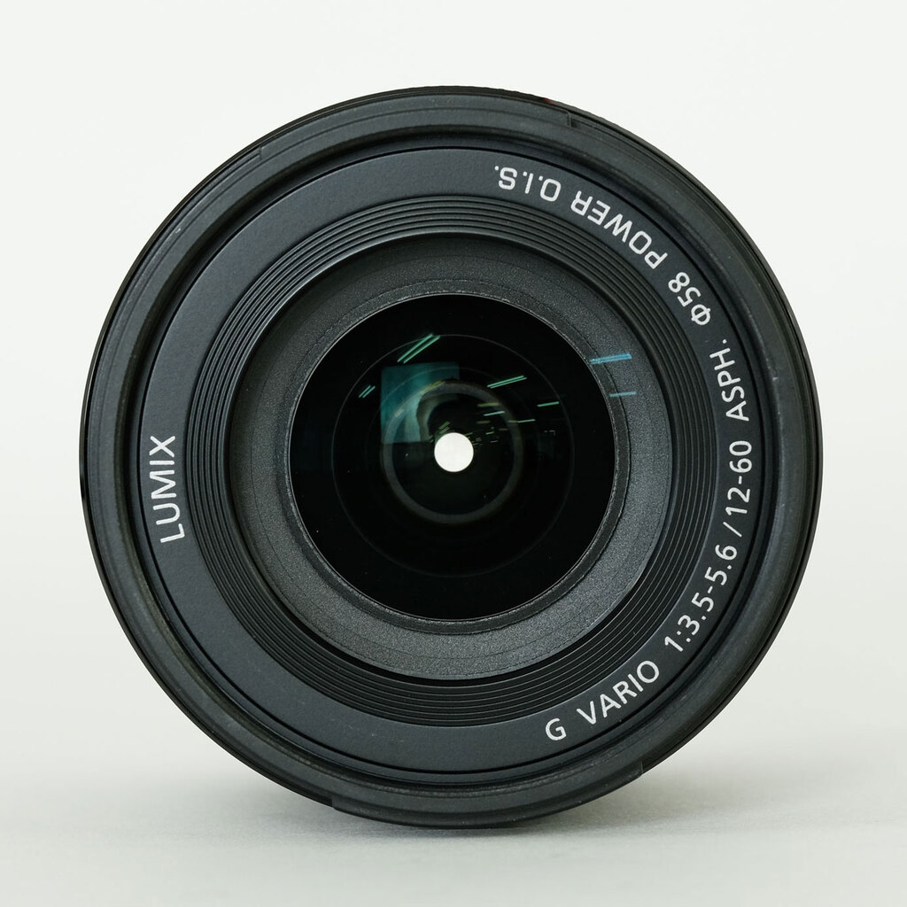 Panasonic LUMIX G VARIO 12-60mm / F3.5-5.6 ASPH. / POWER O.I.S. Panasonic LUMIX G VARIO 12-60mm / F3.5-5.6 ASPH. / POWER O.I.S.