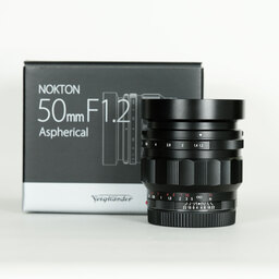 Voigtlander NOKTON 50mm F1.2 Aspherical E-mount (ソニーE用) Voigtlander NOKTON 50mm F1.2 Aspherical E-mount (ソニーE用)