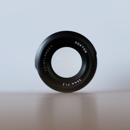 Voigtlander NOKTON 35mm F1.2 [フジフイルムX用]