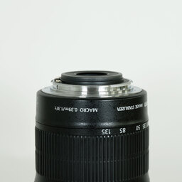 Canon EF-S18-135mm F3.5-5.6 IS STM Canon EF-S18-135mm F3.5-5.6 IS STM