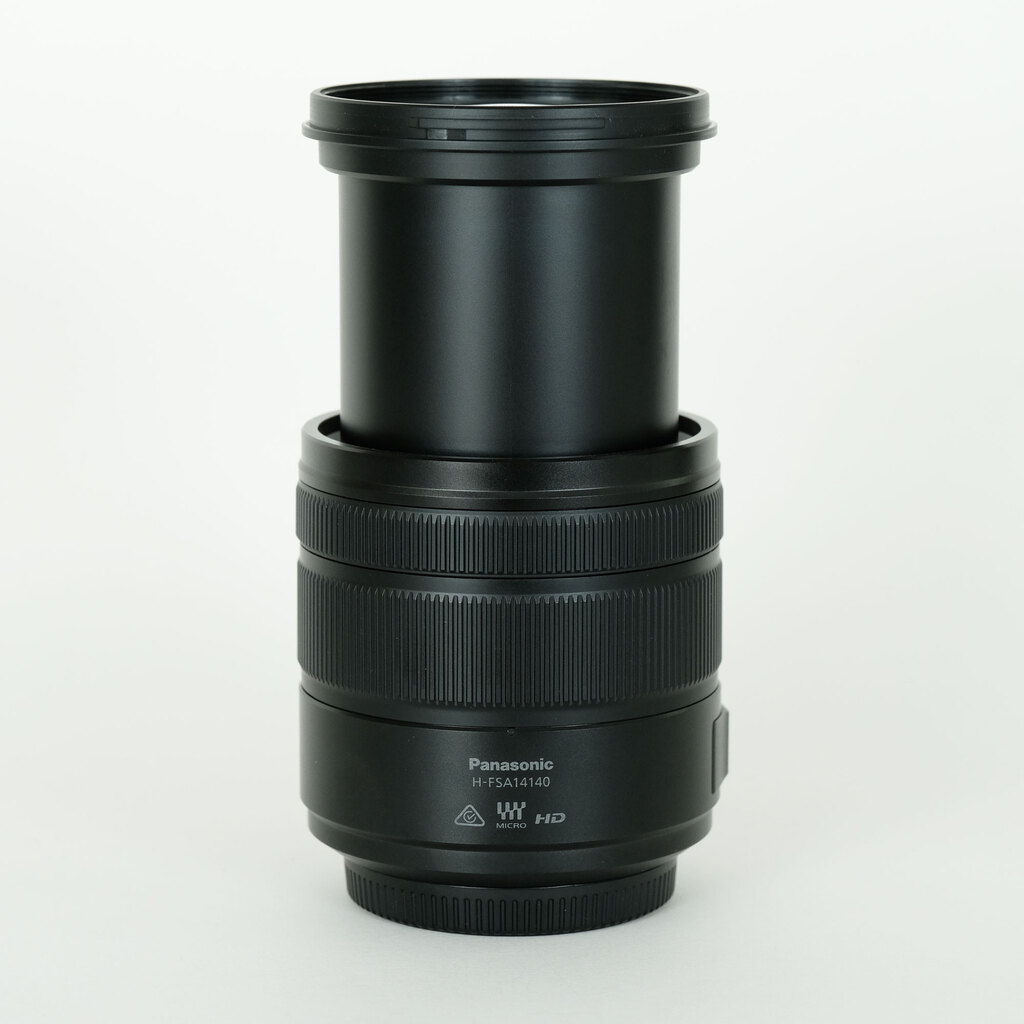 Panasonic LUMIX G VARIO 14-140mm / F3.5-5.6 II ASPH. / POWER O.I.S Panasonic LUMIX G VARIO 14-140mm / F3.5-5.6 II ASPH. / POWER O.I.S