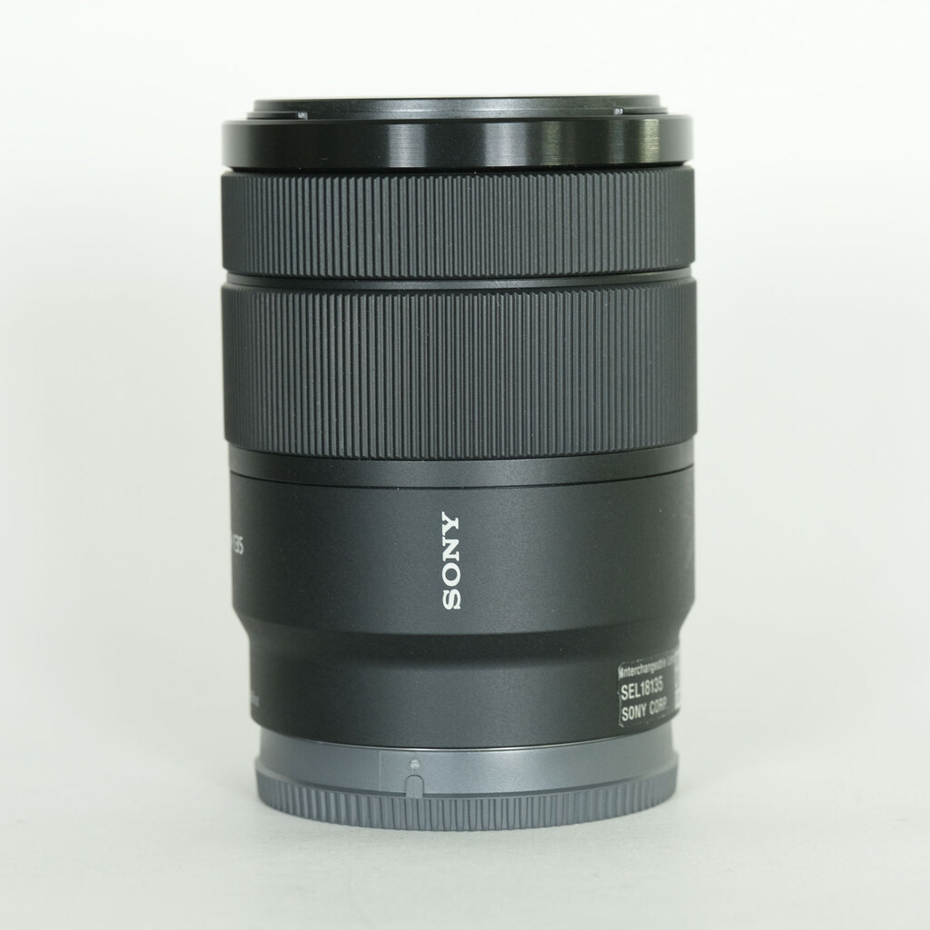SONY E 18-135mm F3.5-5.6 OSS SEL18135