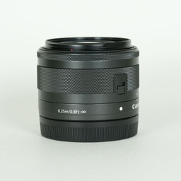 Canon EF-M15-45mm F3.5-6.3 IS STM Canon EF-M15-45mm F3.5-6.3 IS STM