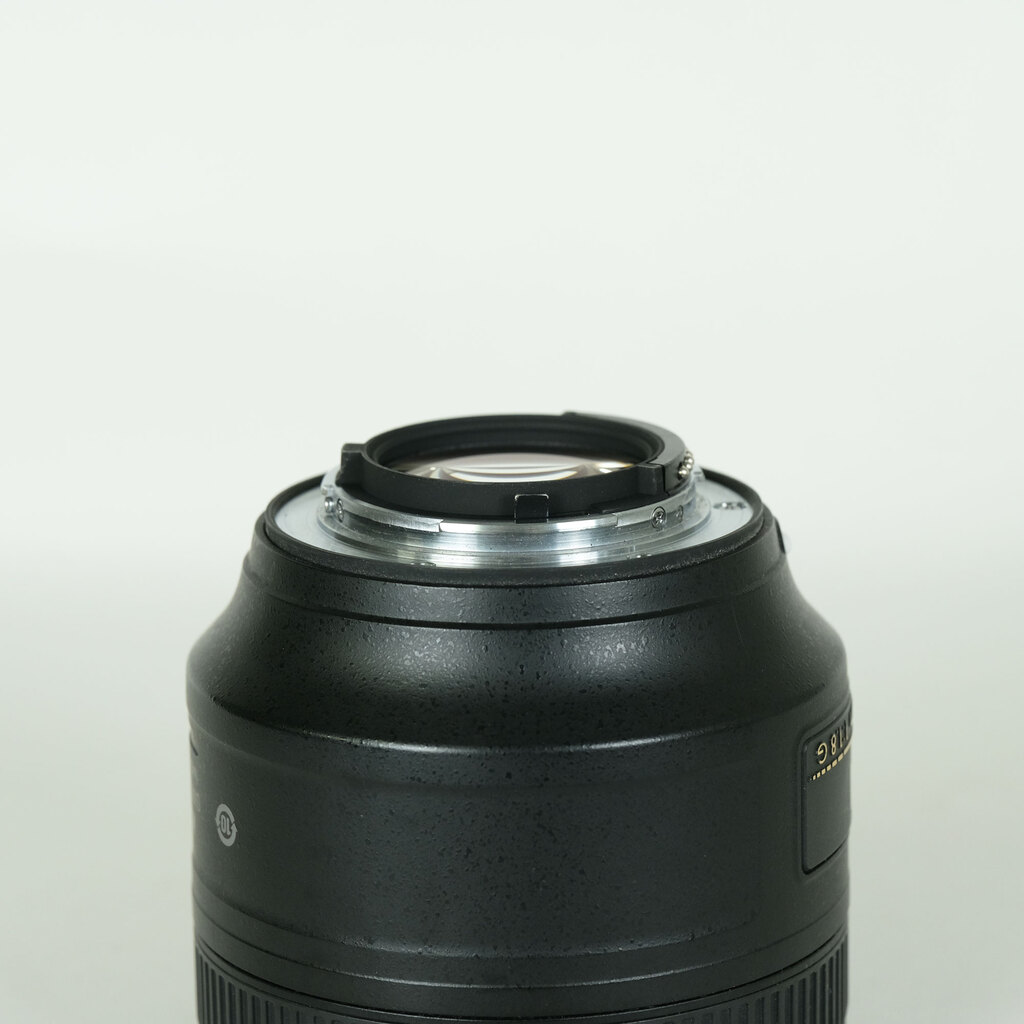 Nikon AF-S NIKKOR 85mm f/1.8G