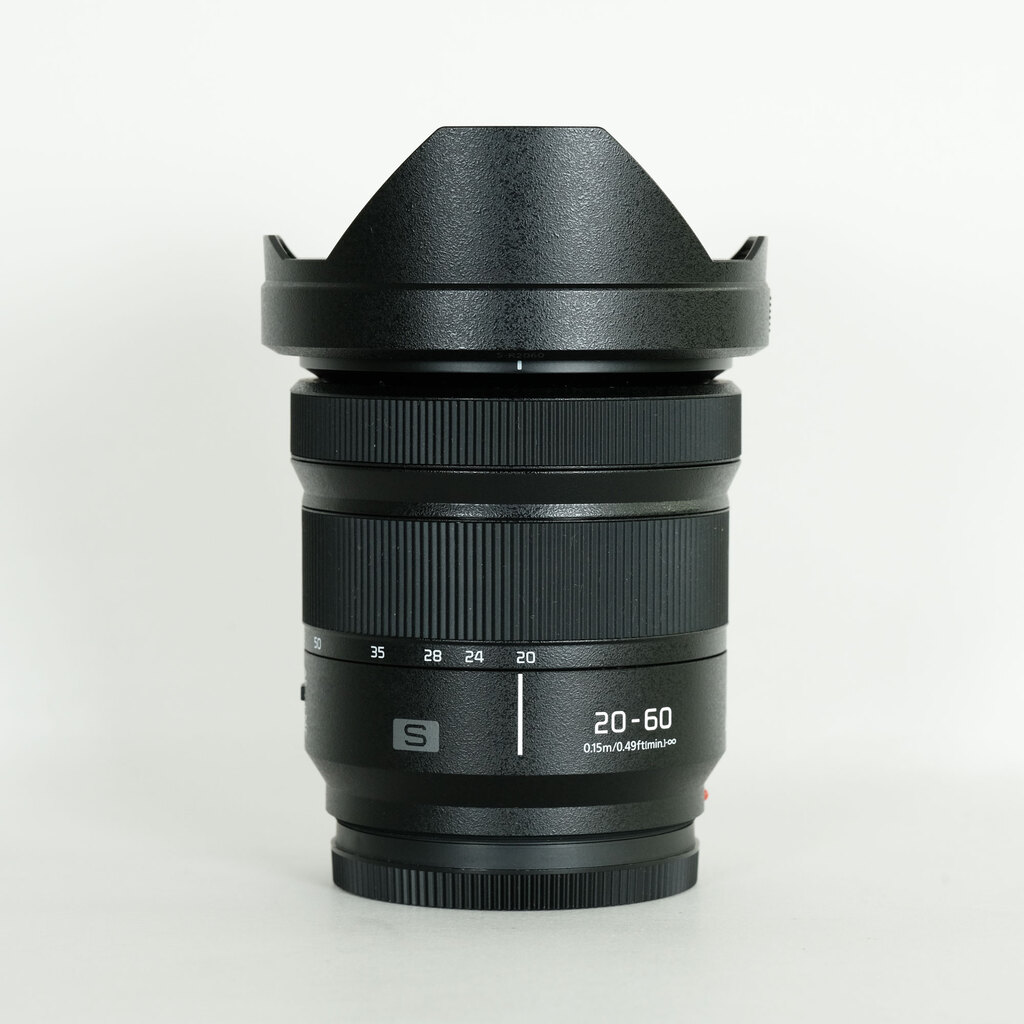 Panasonic LUMIX S 20-60mm F3.5-5.6 Panasonic LUMIX S 20-60mm F3.5-5.6