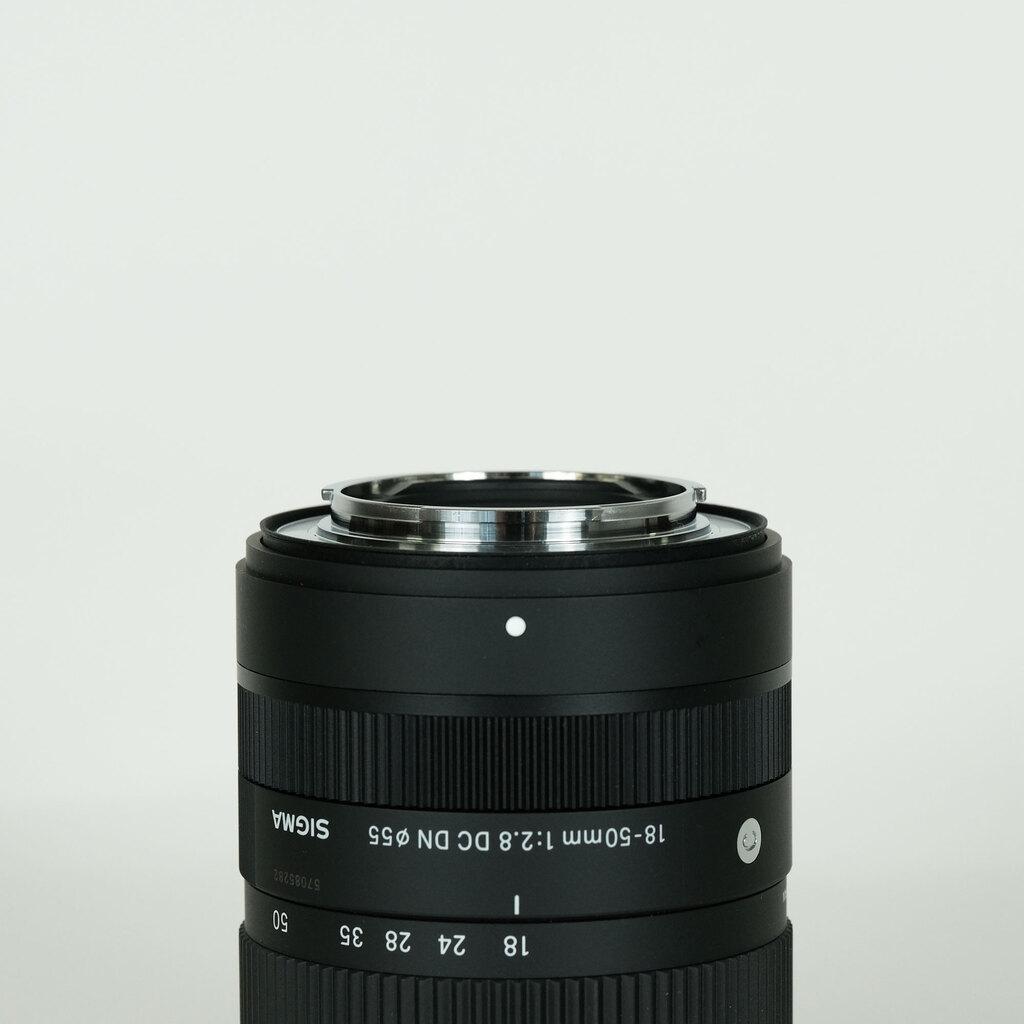 SIGMA 18-50mm F2.8 DC DN｜Contemporary [フジフイルムX用]の