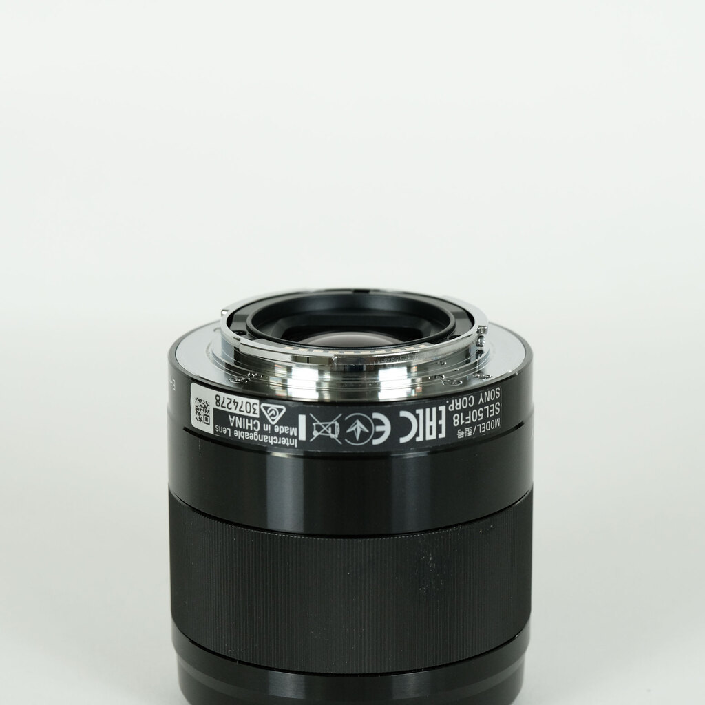 SONY E 50mm F1.8 OSS SEL50F18
