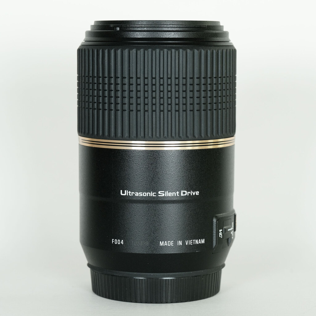 TAMRON SP 90mm F/2.8 Di MACRO 1:1 VC USD（Model F004