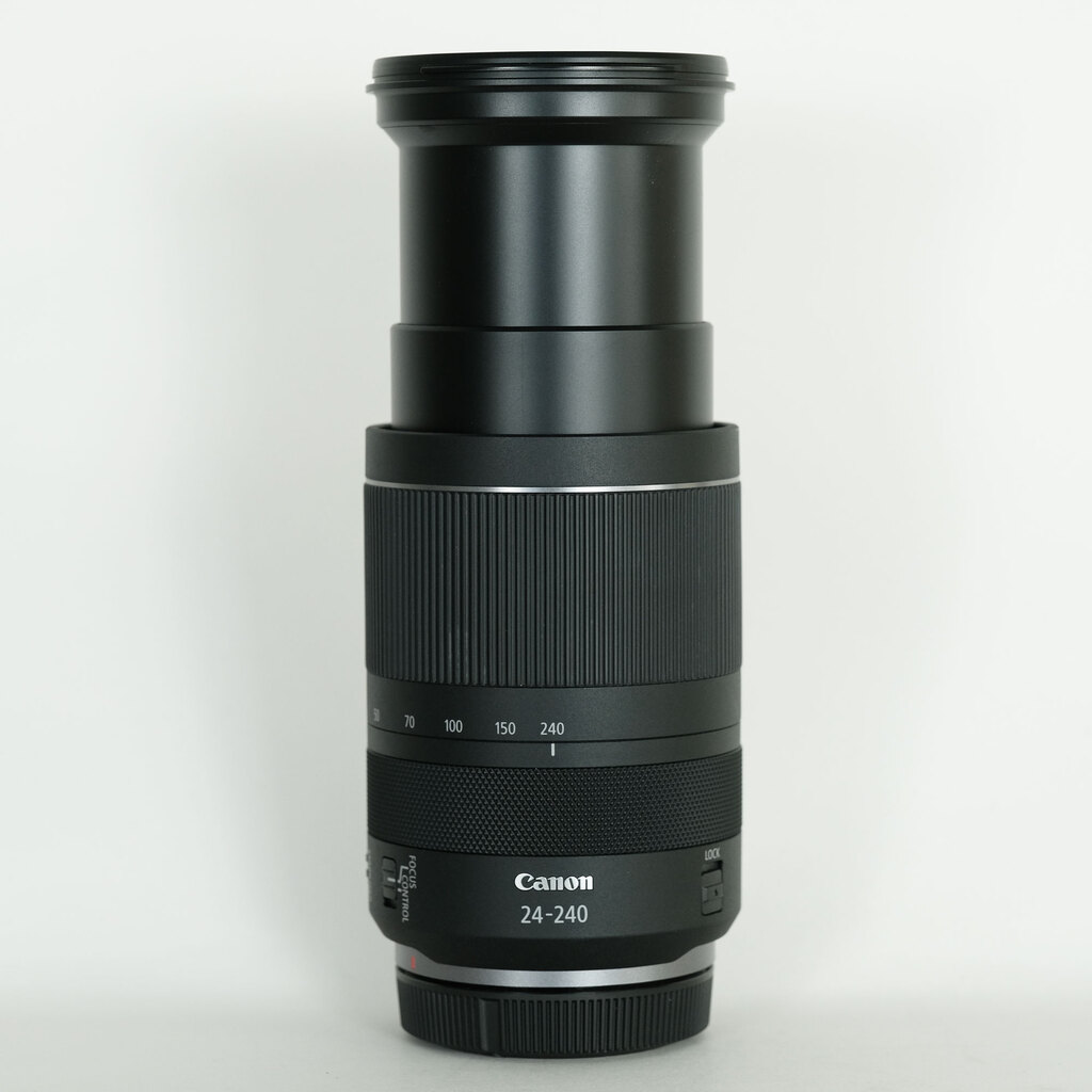 Canon RF24-240mm F4-6.3 IS USM Canon RF24-240mm F4-6.3 IS USM
