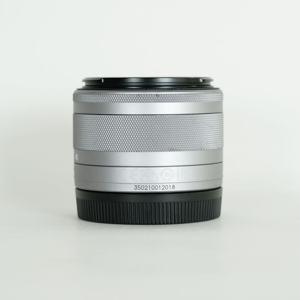 Canon EF-M15-45mm F3.5-6.3 IS STM Canon EF-M15-45mm F3.5-6.3 IS STM