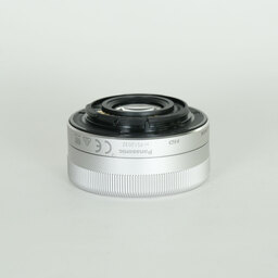 Panasonic LUMIX G VARIO 12-32mm / F3.5-5.6 ASPH. / MEGA O.I.S.