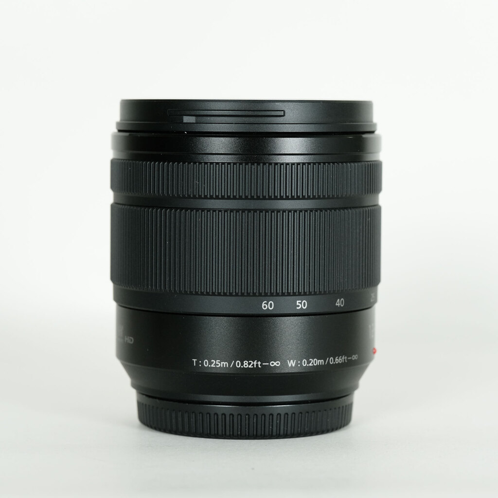 Panasonic LUMIX G VARIO 12-60mm / F3.5-5.6 ASPH. / POWER O.I.S. Panasonic LUMIX G VARIO 12-60mm / F3.5-5.6 ASPH. / POWER O.I.S.