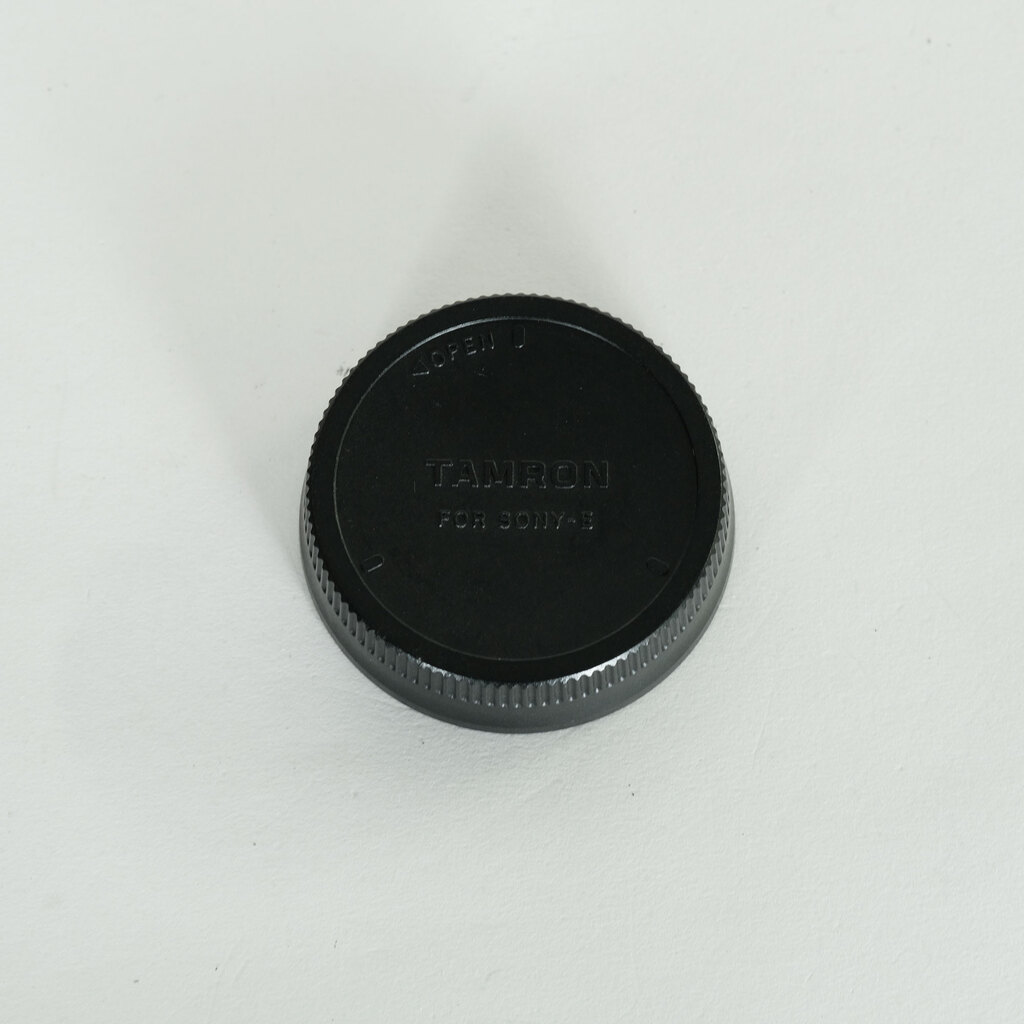 TAMRON 70-180mm F/2.8 Di III VXD (Model A056) [ ソニーE用 ]