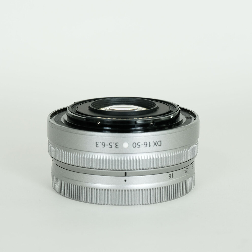 Nikon NIKKOR Z DX 16-50mm f/3.5-6.3 VR Nikon NIKKOR Z DX 16-50mm f/3.5-6.3 VR