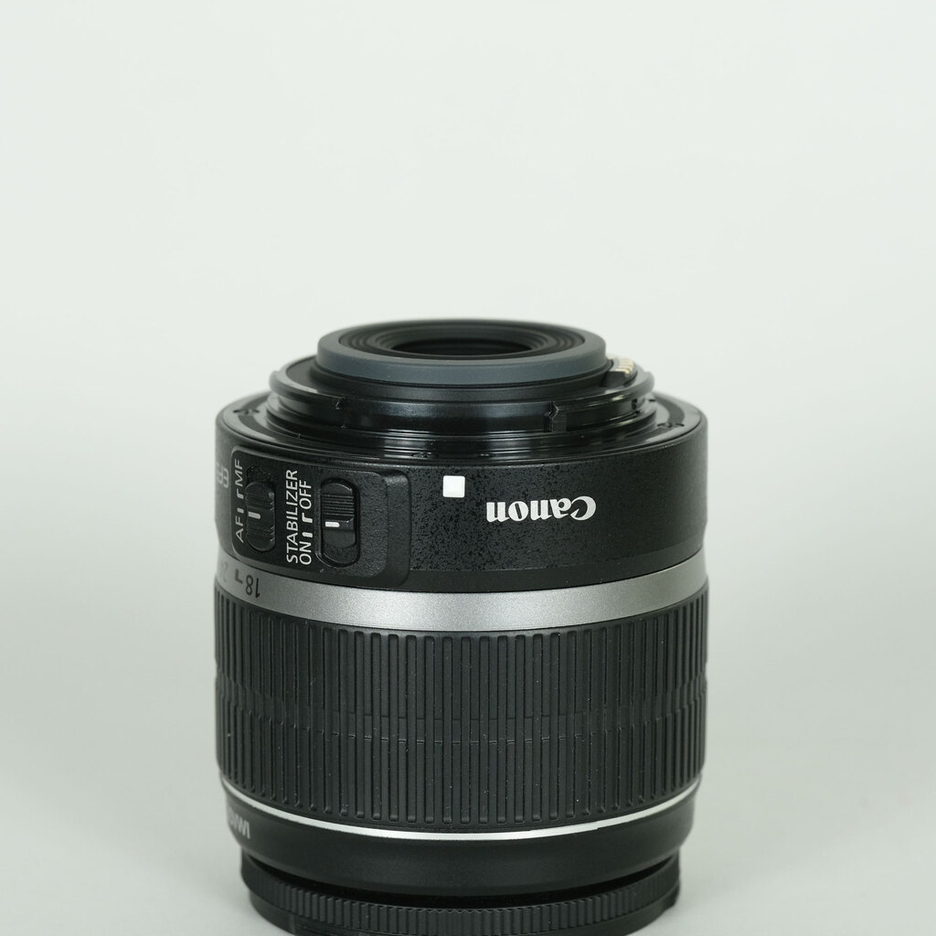 Canon EF-S18-55mm F3.5-5.6 IS
