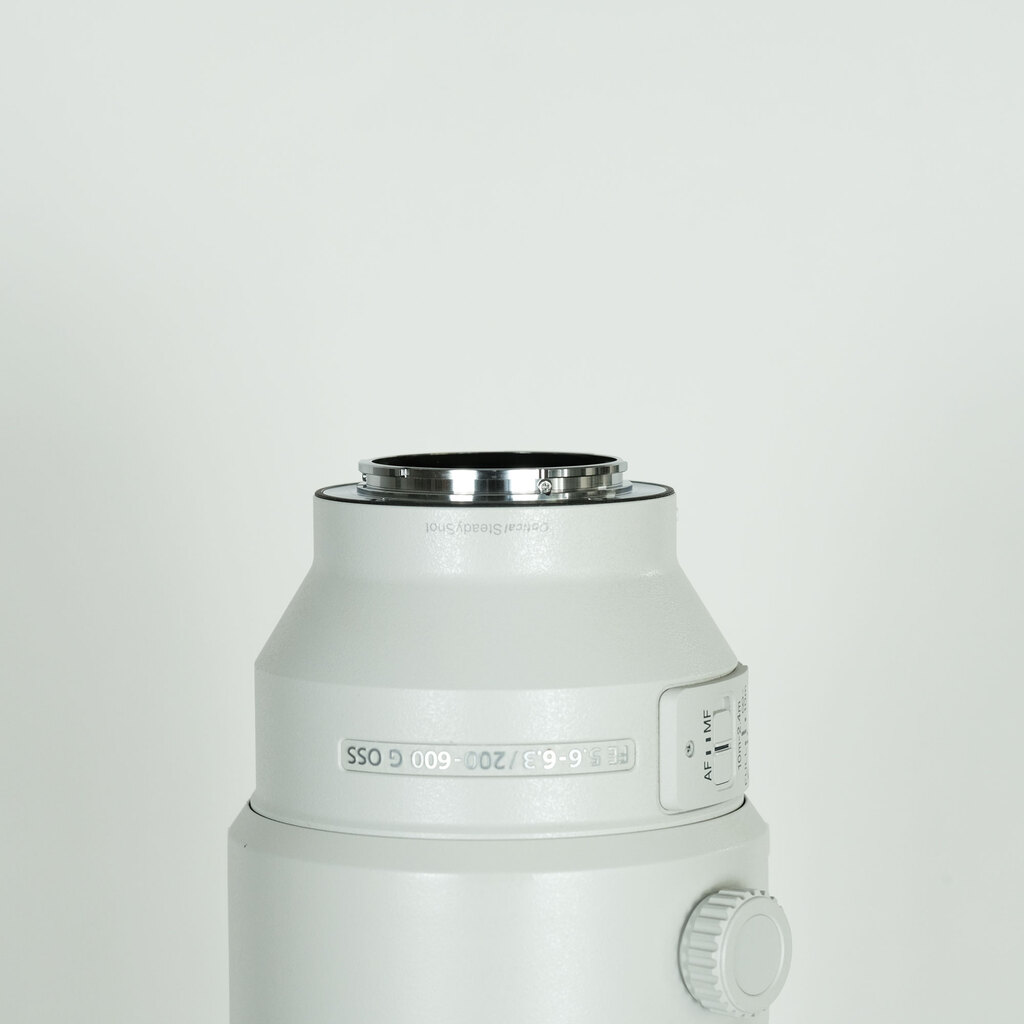 SONY FE 200-600mm F5.6-6.3 G OSS SEL200600G
