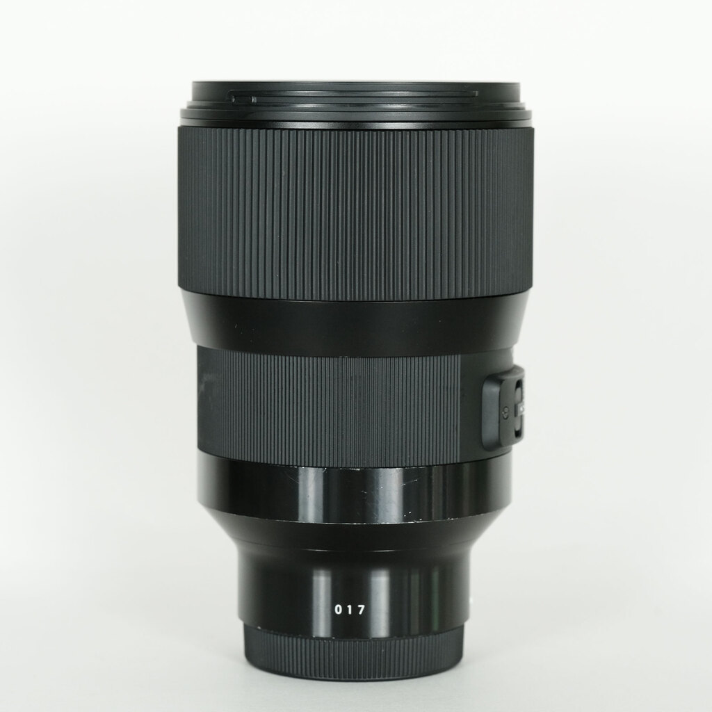 SIGMA Art 135mm F1.8 DG HSM  (ソニーE用)