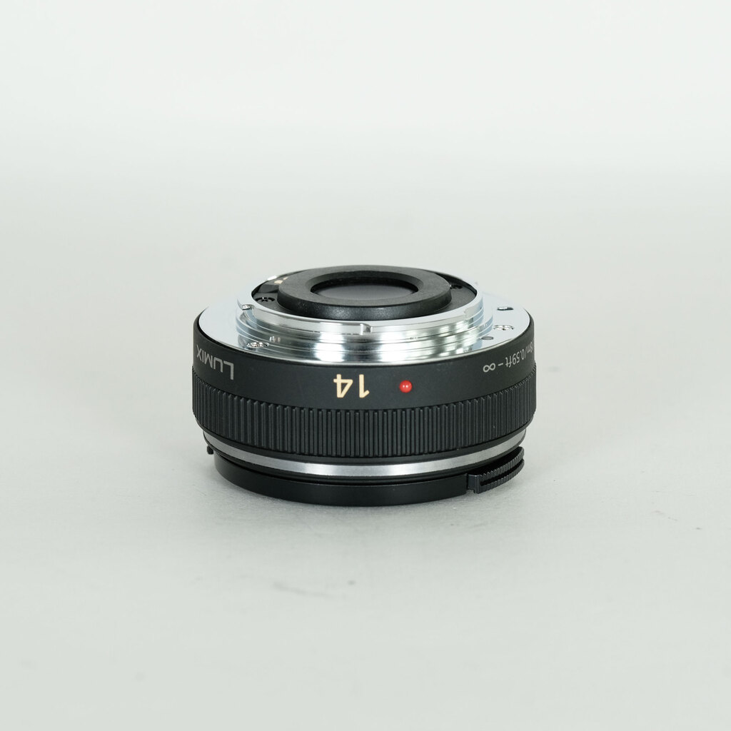 Panasonic LUMIX G 14mm F2.5 ASPH. H-H014 Panasonic LUMIX G 14mm F2.5 ASPH. H-H014