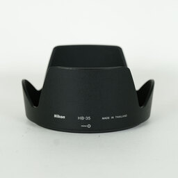 Nikon AF-S DX NIKKOR 18-200mm F3.5-5.6G ED VR II Nikon AF-S DX NIKKOR 18-200mm F3.5-5.6G ED VR II