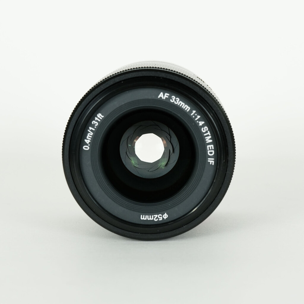 VILTROX AF 33mm F1.4 (フジフイルムX用) VILTROX AF 33mm F1.4 (フジフイルムX用)