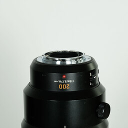 Panasonic LEICA DG ELMARIT 200mm / F2.8 / POWER O.I.S. Panasonic LEICA DG ELMARIT 200mm / F2.8 / POWER O.I.S.
