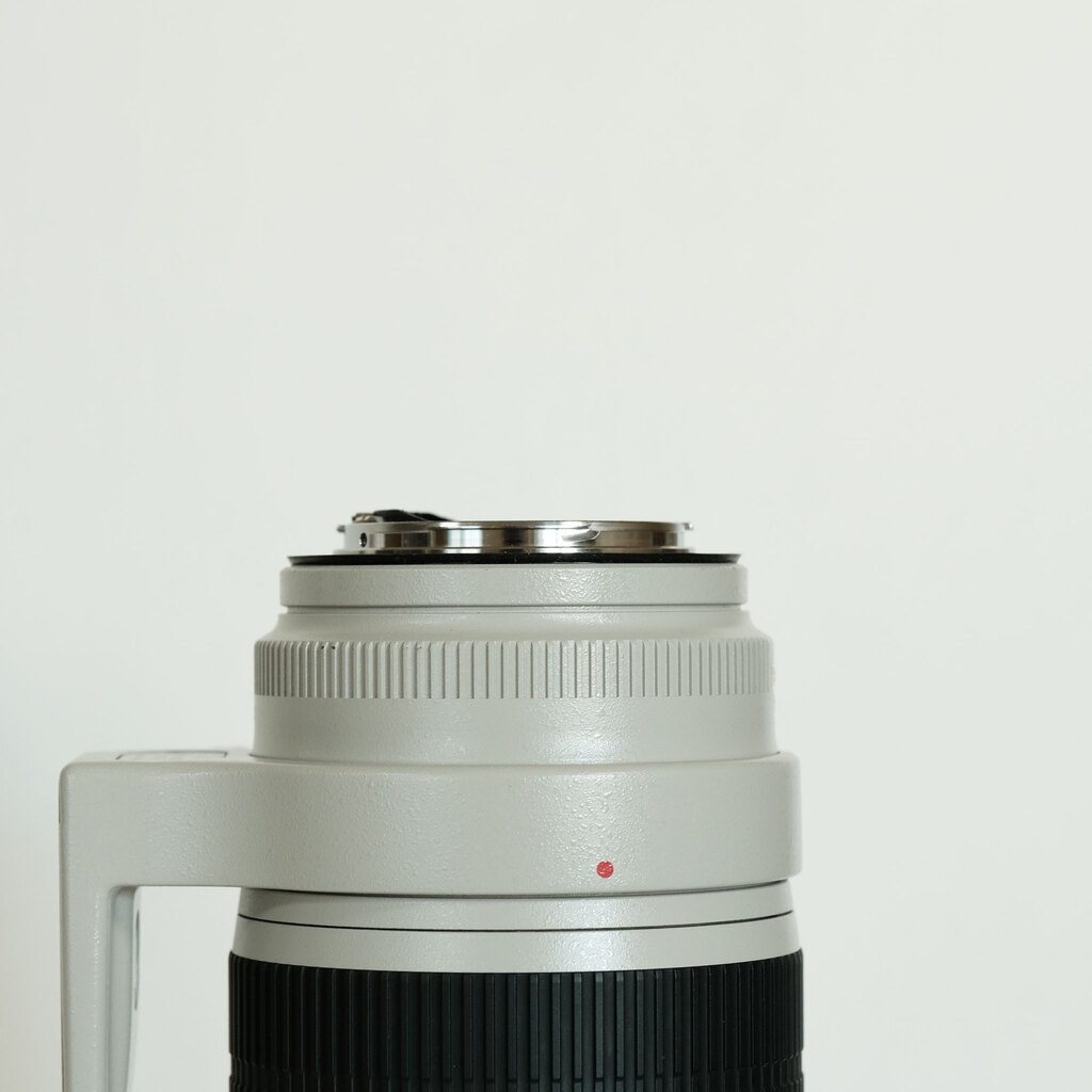 Canon EF70-200mm F2.8L IS II USM Canon EF70-200mm F2.8L IS II USM
