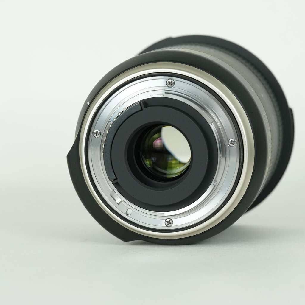 TAMRON 10-24mm F3.5-4.5 DiII VC HLD B023N(ニコンF用) TAMRON 10-24mm F3.5-4.5 DiII VC HLD B023N(ニコンF用)