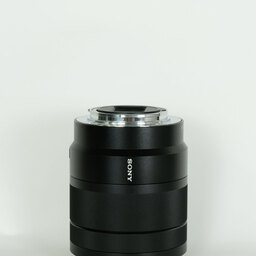 SONY Vario-Tessar T* E 16-70mm F4 ZA OSS SEL1670Z SONY Vario-Tessar T* E 16-70mm F4 ZA OSS SEL1670Z