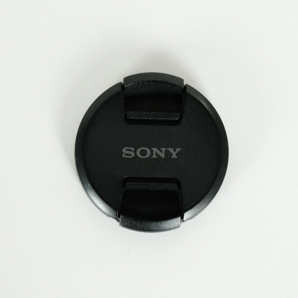 SONY E 35mm F1.8 OSS SEL35F18 SONY E 35mm F1.8 OSS SEL35F18