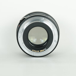 Canon EF100mm F2 USM Canon EF100mm F2 USM