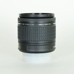 Nikon AF-P DX NIKKOR 18-55mm F3.5-5.6G VR Nikon AF-P DX NIKKOR 18-55mm F3.5-5.6G VR