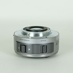 Panasonic LUMIX G X VARIO PZ 14-42mm / F3.5-5.6 ASPH. / POWER O.I.S. Panasonic LUMIX G X VARIO PZ 14-42mm / F3.5-5.6 ASPH. / POWER O.I.S.