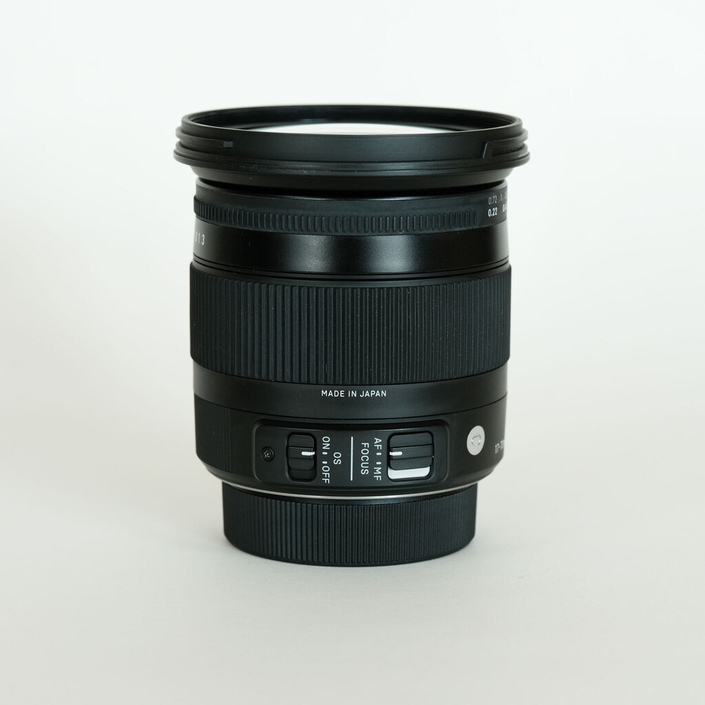 超美品 Sigma 17-70 2.8-4 Contemporary ニコン用 Amazon.com : Sigma 17-70mm F2.8-4 Contemporary DC Macro OS