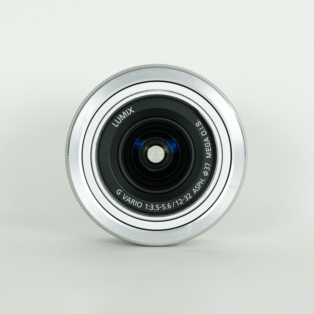 Panasonic LUMIX G VARIO 12-32mm / F3.5-5.6 ASPH. / MEGA