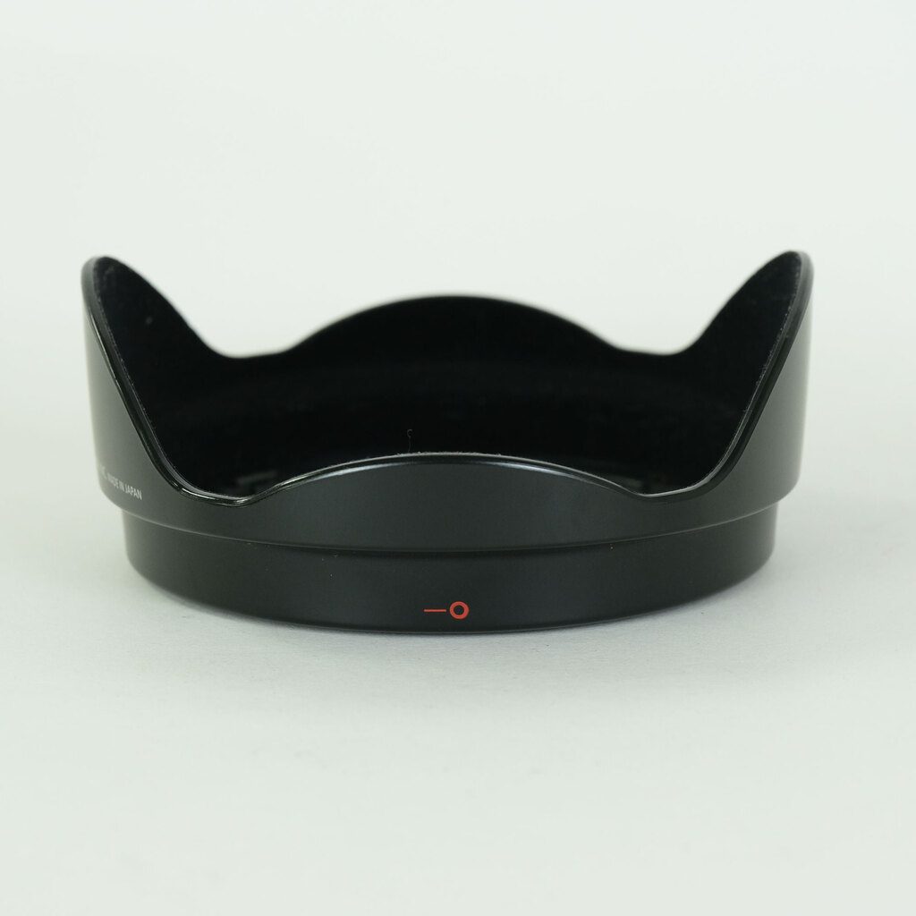 Canon EF-S10-22mm F3.5-4.5 USM Canon EF-S10-22mm F3.5-4.5 USM