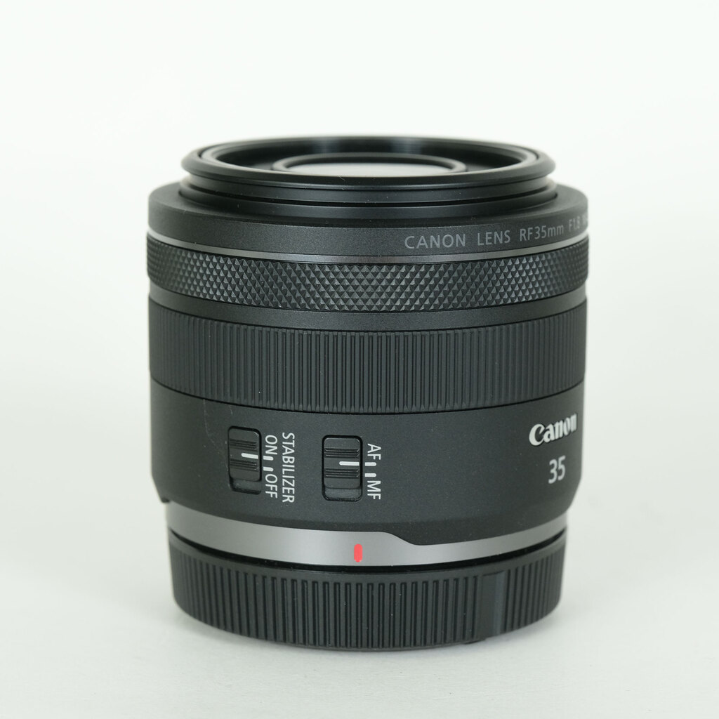 Canon RF35mm F1.8 MACRO IS STM