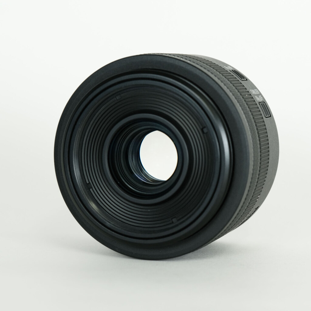 Canon RF35mm F1.8 MACRO IS STM Canon RF35mm F1.8 MACRO IS STM