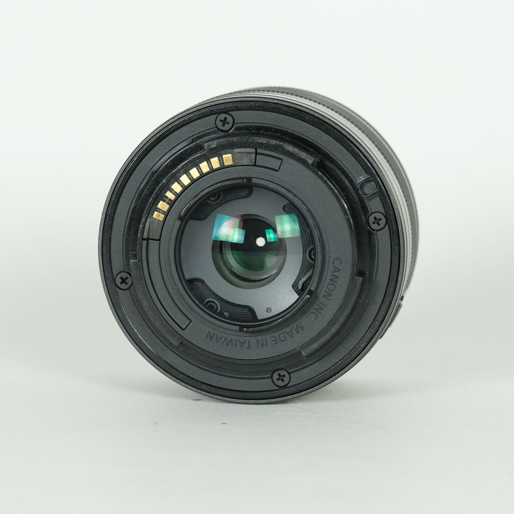 Canon EF-M15-45mm F3.5-6.3 IS STM Canon EF-M15-45mm F3.5-6.3 IS STM