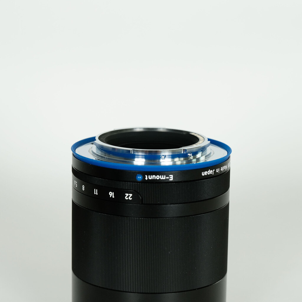 Carl Zeiss Loxia 25mm F2.4(ソニーE用) Carl Zeiss Loxia 25mm F2.4(ソニーE用)