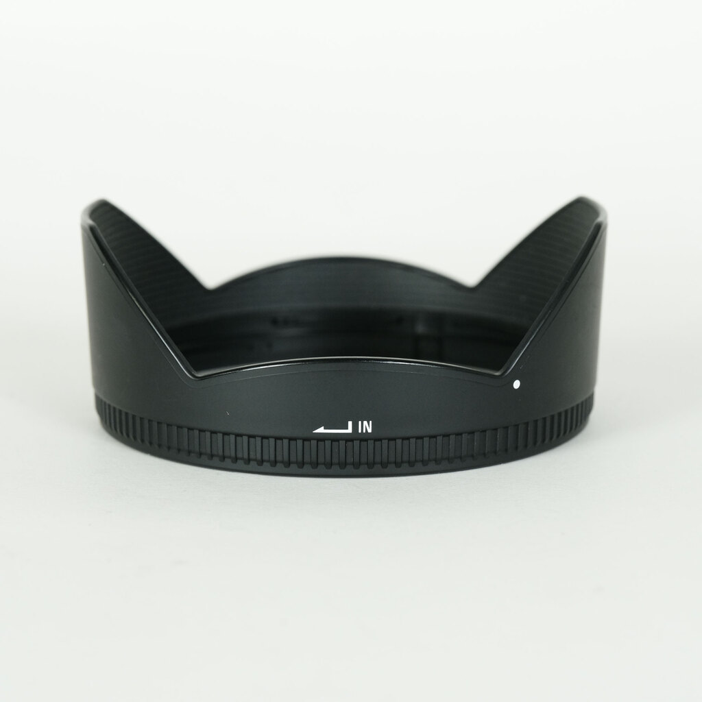 SIGMA 10-20mm F3.5 EX DC HSM (キヤノンEF用) SIGMA 10-20mm F3.5 EX DC HSM (キヤノンEF用)