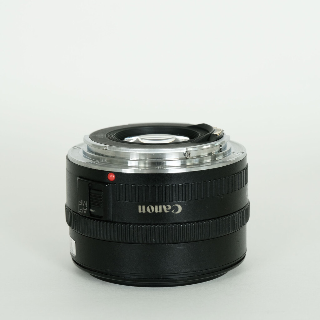 Canon EF35mm F2 Canon EF35mm F2