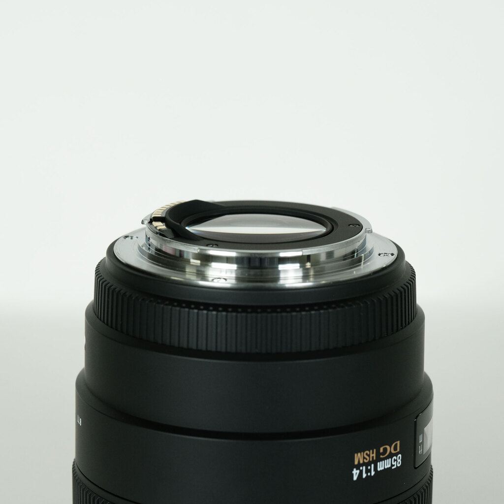 SIGMA 85mm F1.4 EX DG HSM [キヤノンEF用]