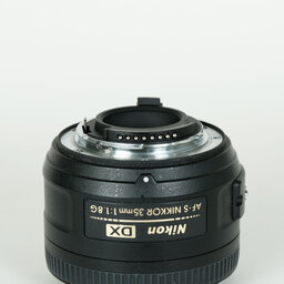 Nikon AF-S DX NIKKOR 35mm f/1.8G