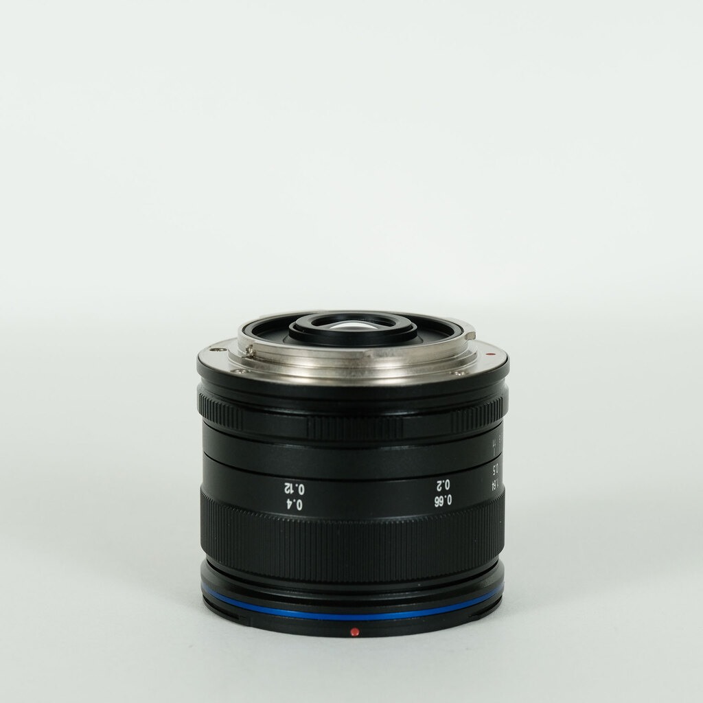 LAOWA 7.5mm F2 [マイクロフォーサーズ用]の出品 | ONE SCENE