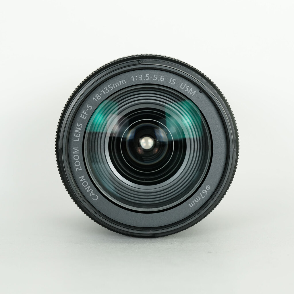 極上美品❤️Canon EF-S18-135mm F3.5-5.6 IS USM 【公式通販】