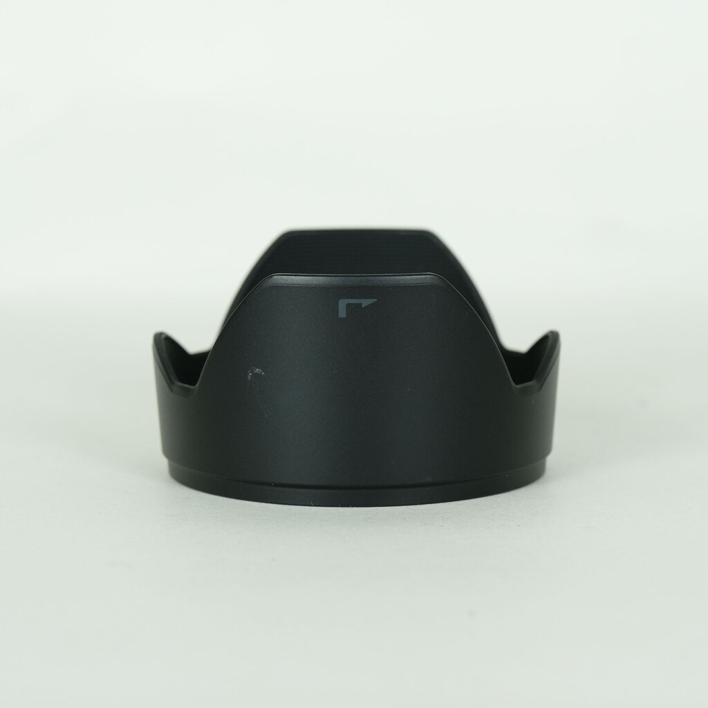 OLYMPUS M.ZUIKO DIGITAL ED 12‑45mm F4.0 PRO OLYMPUS M.ZUIKO DIGITAL ED 12‑45mm F4.0 PRO