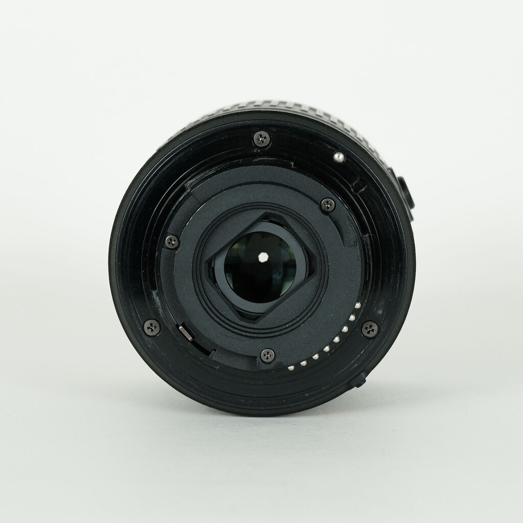 Nikon AF-P DX NIKKOR 18-55mm F3.5-5.6G VR