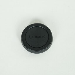 Panasonic LUMIX G VARIO 14-42mm F3.5-5.6 ASPH./MEGA O.I.S. Panasonic LUMIX G VARIO 14-42mm F3.5-5.6 ASPH./MEGA O.I.S.