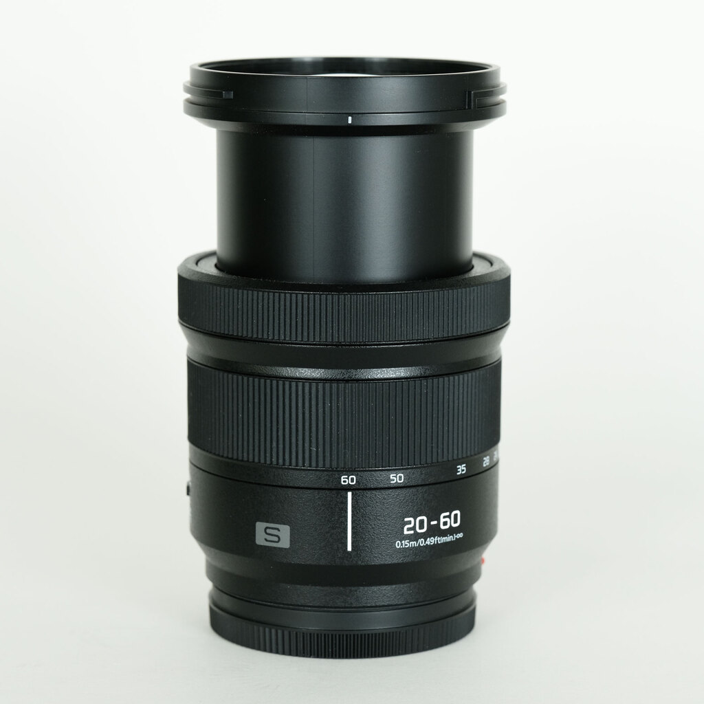 Panasonic LUMIX S 20-60mm F3.5-5.6 Panasonic LUMIX S 20-60mm F3.5-5.6