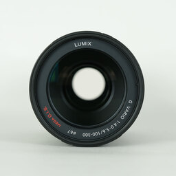 Panasonic LUMIX G VARIO 100-300mm / F4.0-5.6 / POWER O.I.S.